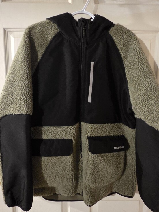 Caterpillar Other - Caterpillar Black and Olive Sherpa Hooded Jacket